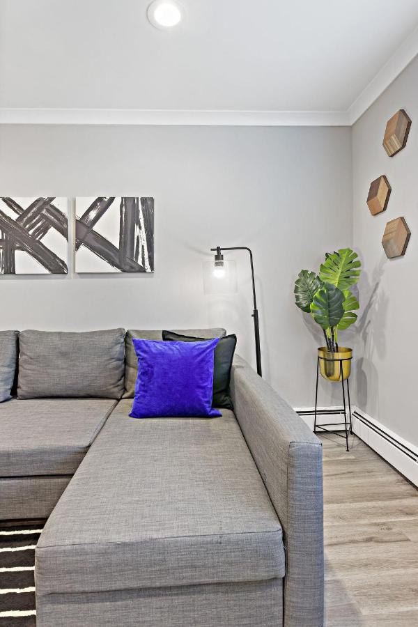 Sophisticated Studio Apartment With Modern Kitchen - Oakdale Od2 Rep Chicago Luaran gambar