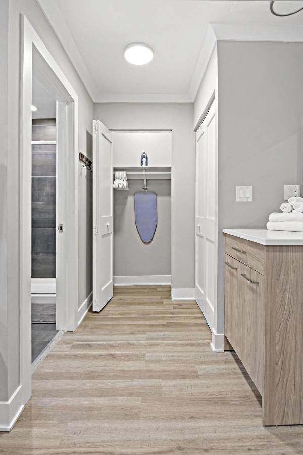 Sophisticated Studio Apartment With Modern Kitchen - Oakdale Od2 Rep Chicago Luaran gambar